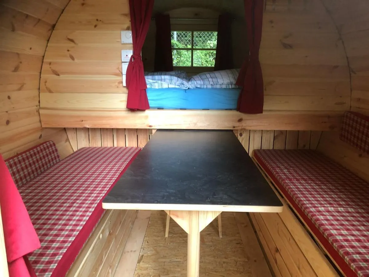 Holz-Wohnfass In Muenchen-Nymphenburg Apartment  Munich