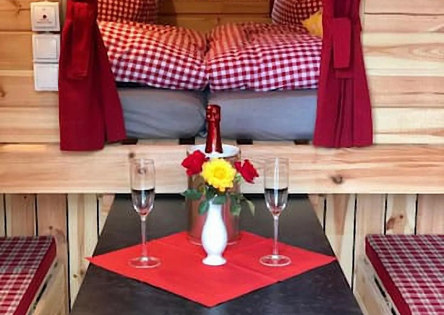 Appartement Holz-Wohnfass In Muenchen-Nymphenburg Allemagne